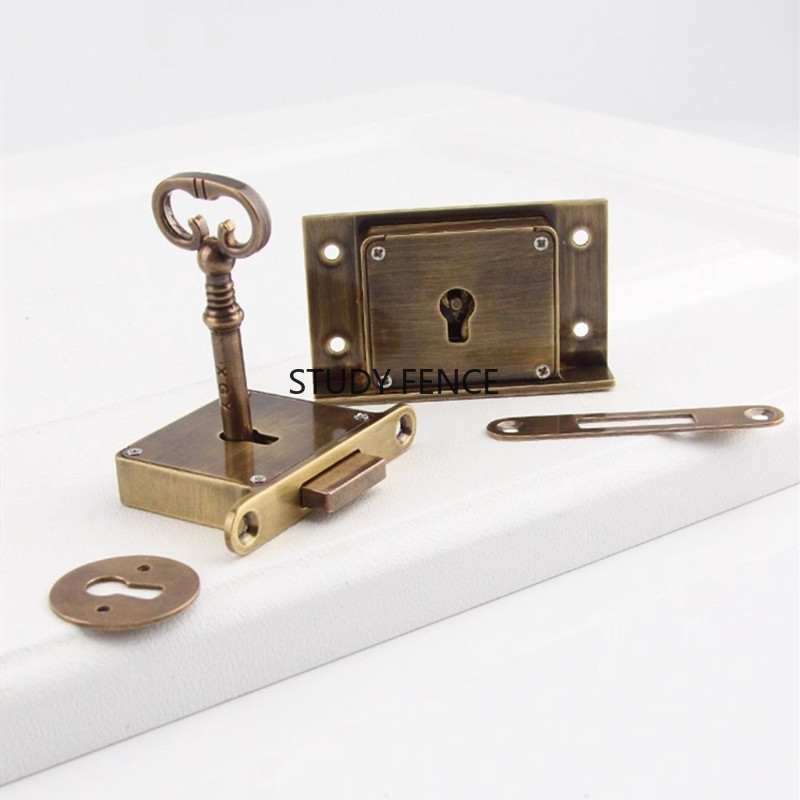 1 шт. антикварный металлически – обзор и цена Cabinet Lock Key
